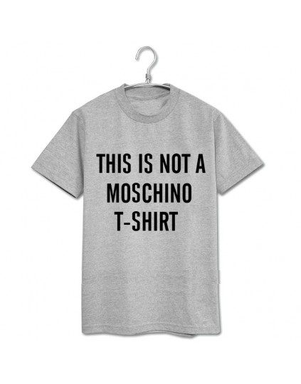 Camiseta EXO Chanyeol This is not Moschino t-shirt