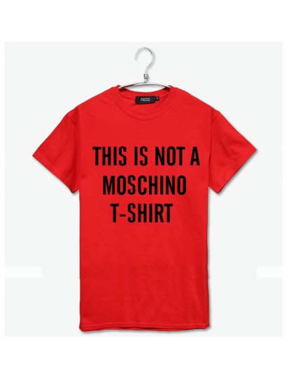 Camiseta EXO Chanyeol This is not Moschino t-shirt